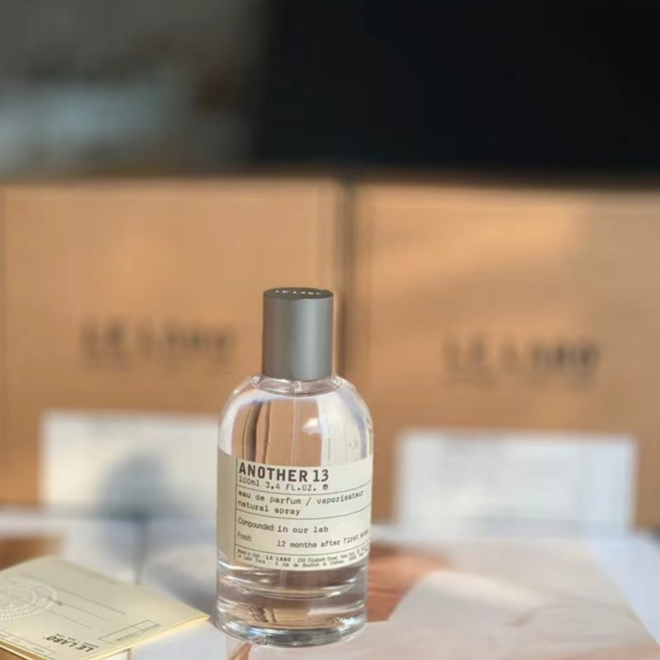 Elegant Laboratory Scented Perfume